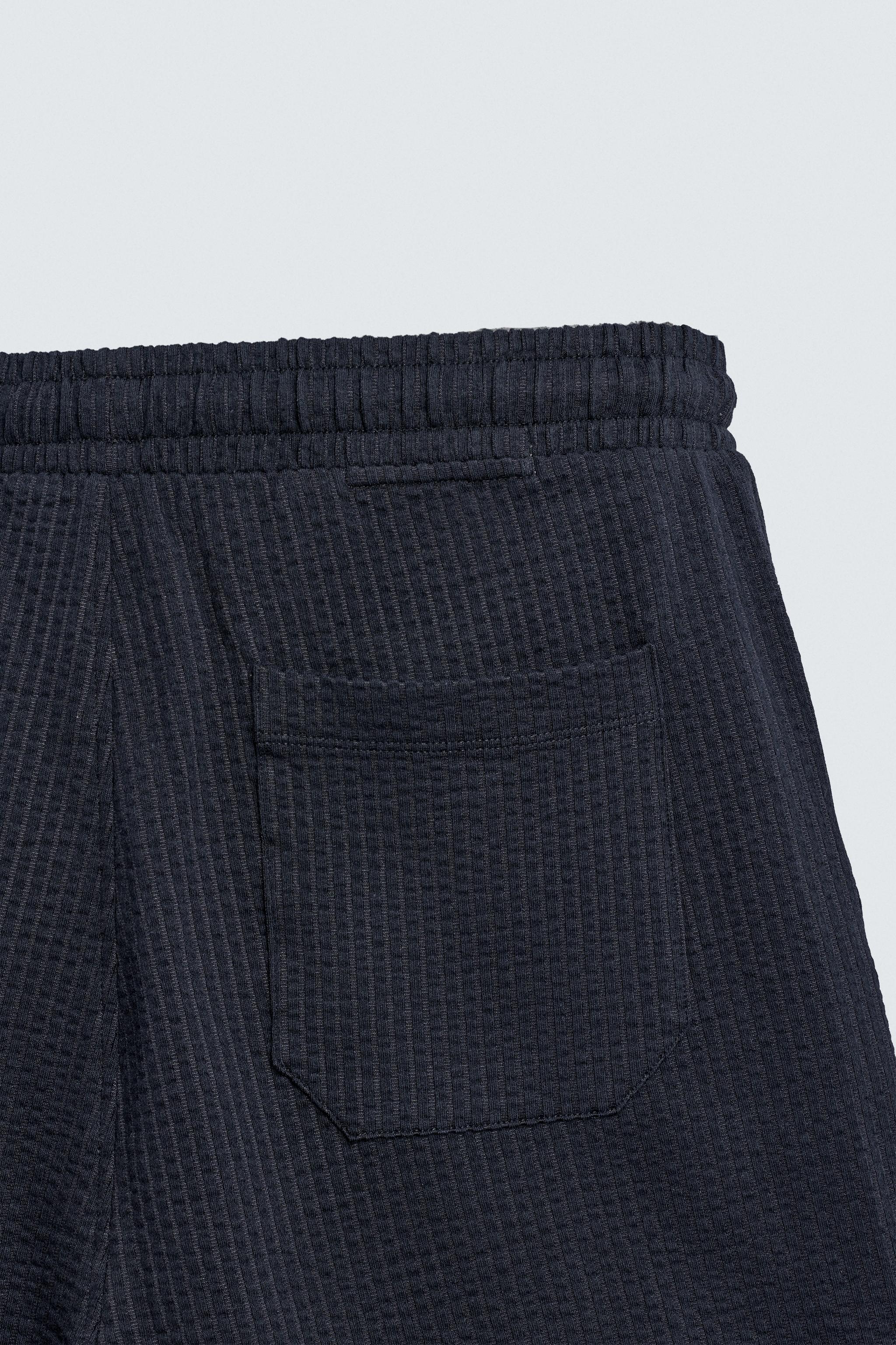 REGULAR FIT SEERSUCKER SHORTS